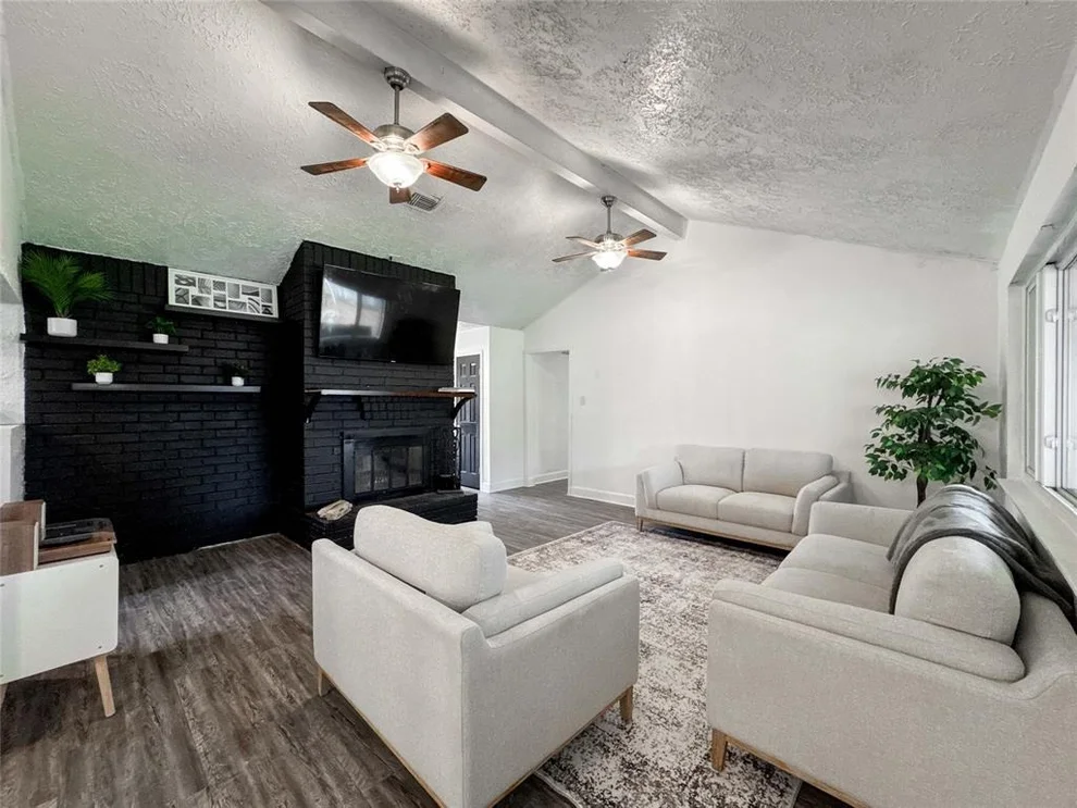 Unit for sale at 9738 Rustic Gate Road, La Porte, TX 77571