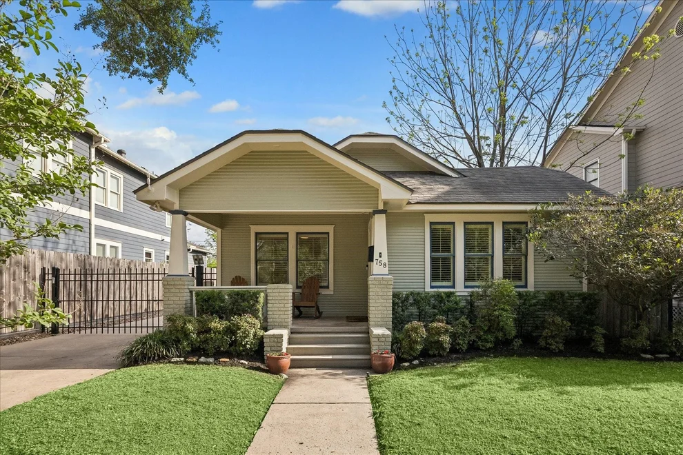 Unit for sale at 758 E 17th Street, Houston, TX 77008