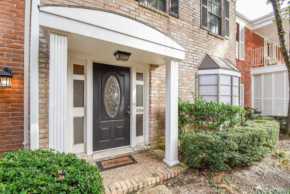 Unit for sale at 1044 Augusta Drive, Houston, TX 77057