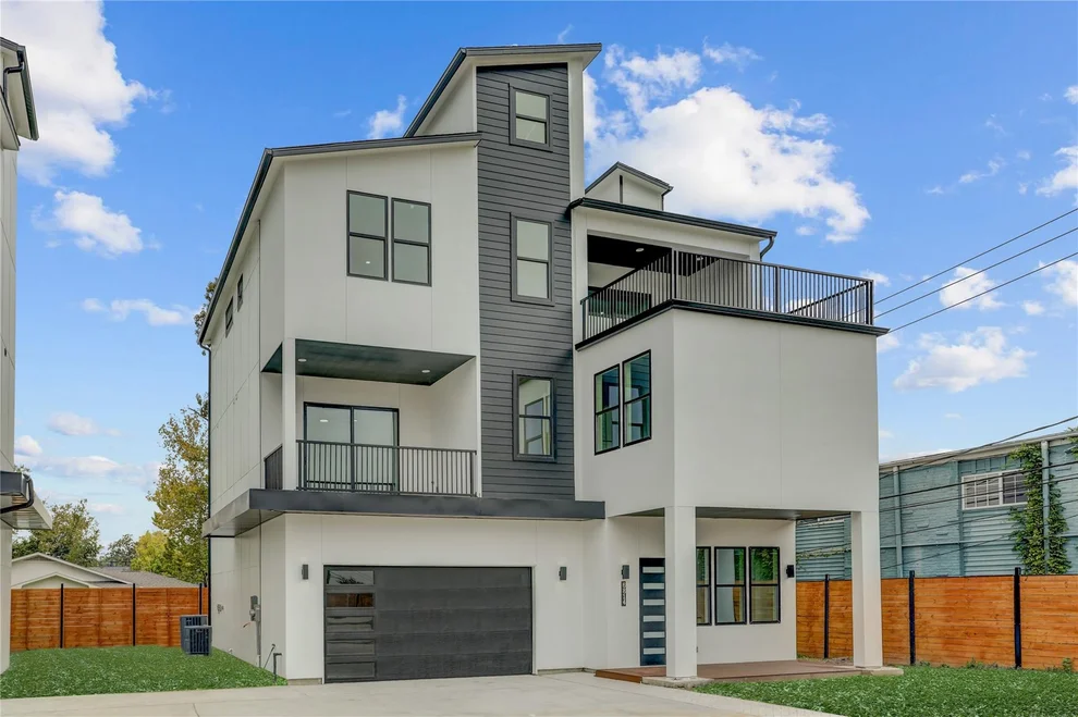 Unit for sale at 6814 Hartland Avenue, Houston, TX 77055