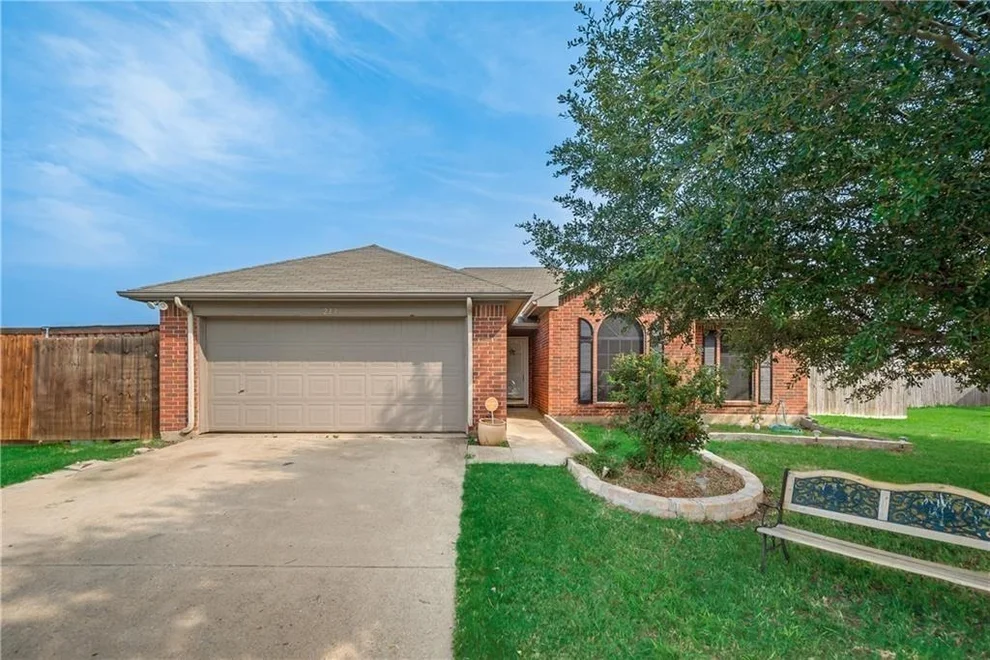 Unit for sale at 213 Westminister, Forney, TX 75126