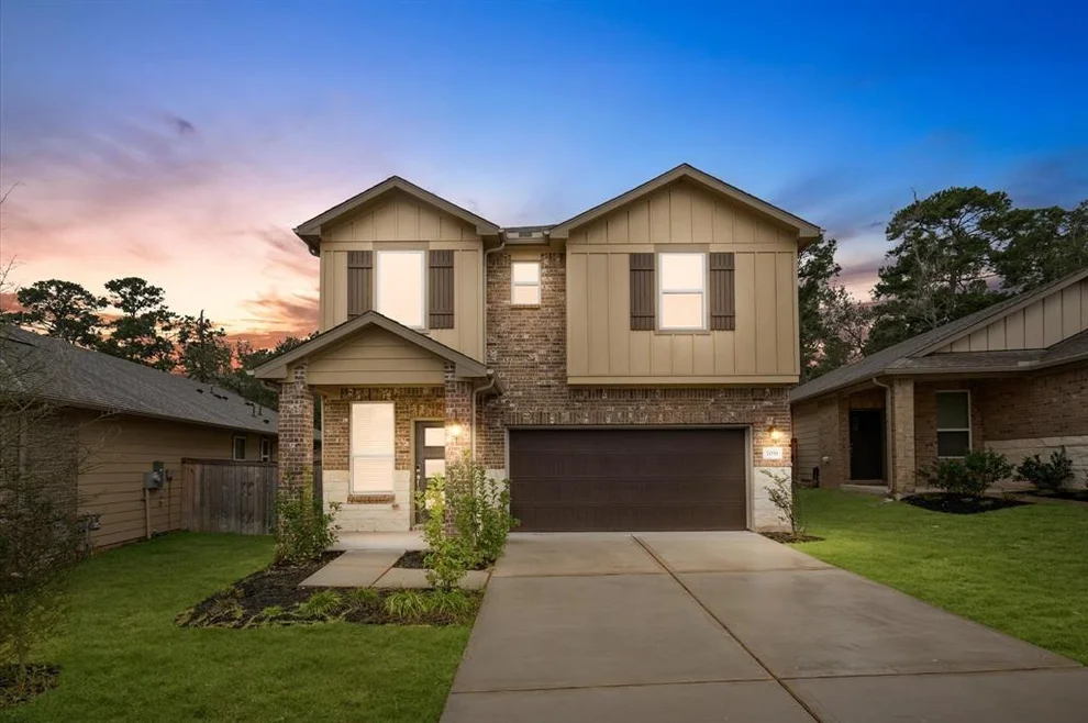 Unit for sale at 7051 Silverleaf Oak Street, Conroe, TX 77304