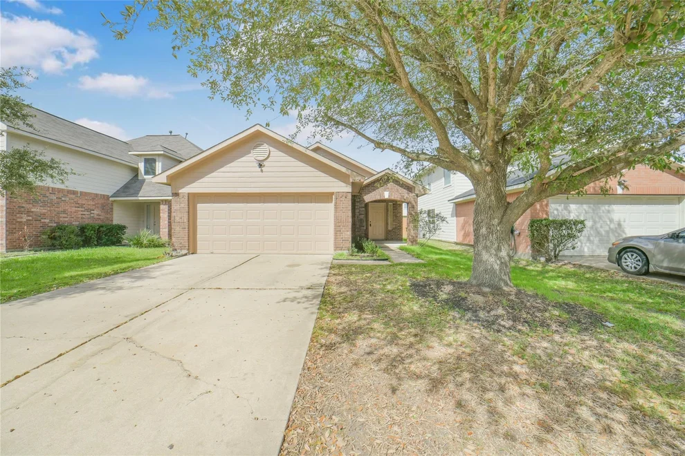 Unit for sale at 19134 S Whimsey Drive S, Cypress, TX 77433