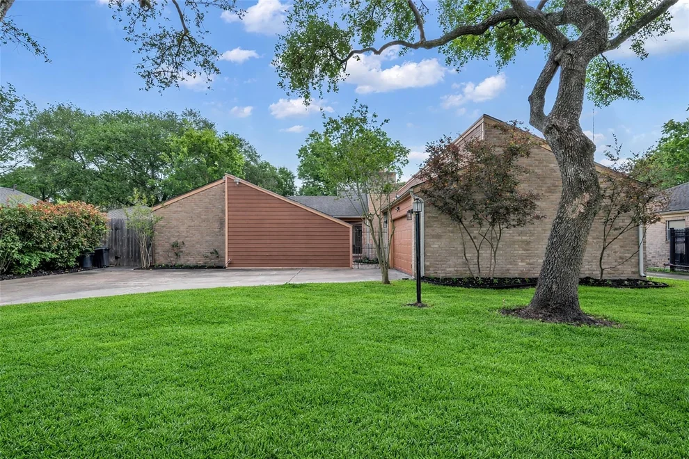 Unit for sale at 8206 Debbie Gay Drive, Houston, TX 77040