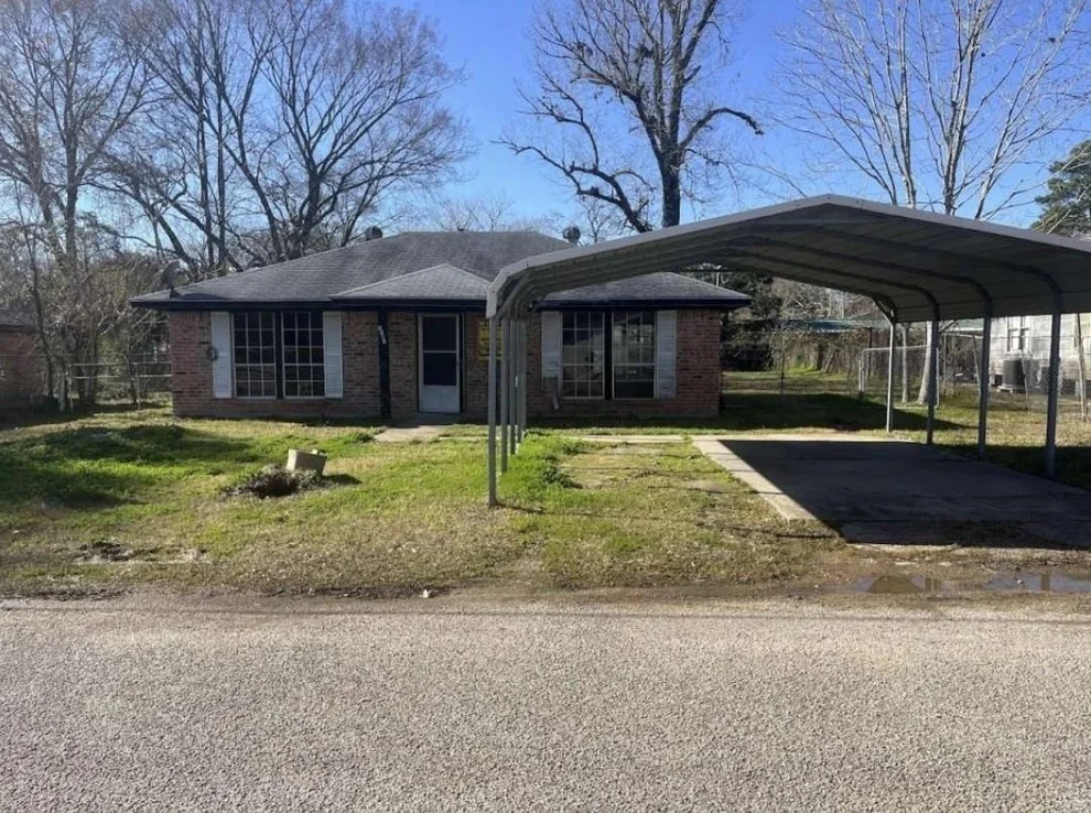 Unit for sale at 1303 N Mason Avenue, Cleveland, TX 77327