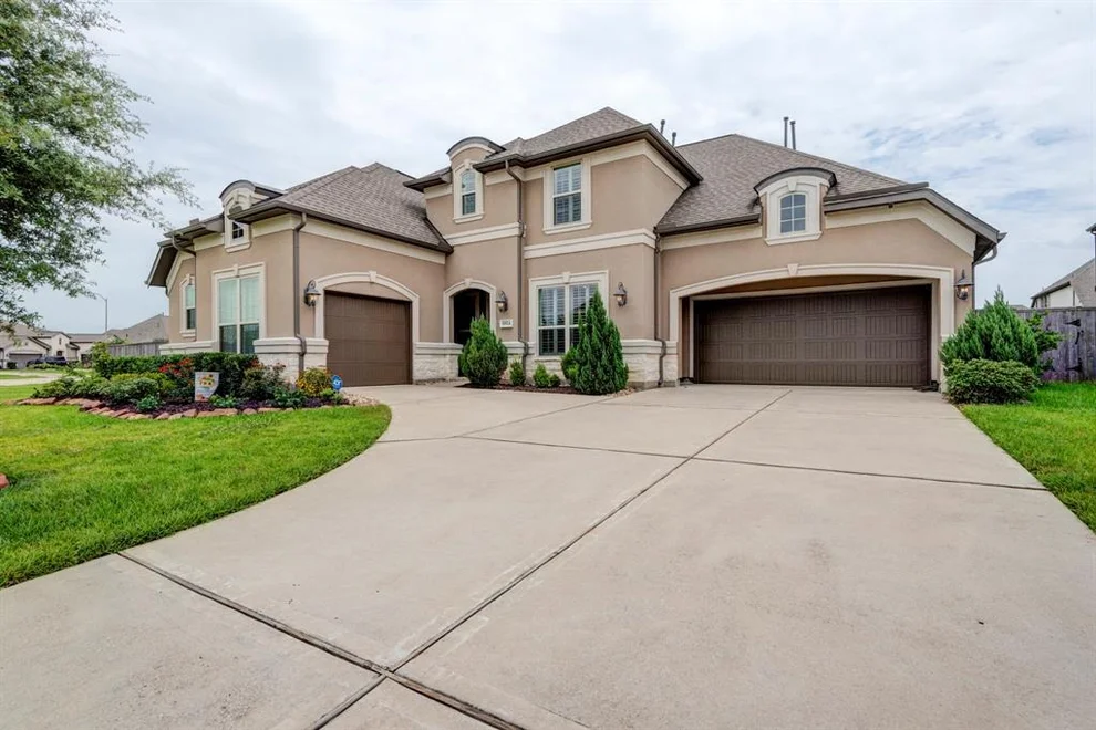 Unit for sale at 16824 Dry Creek Falls Boulevard, Cypress, TX 77433