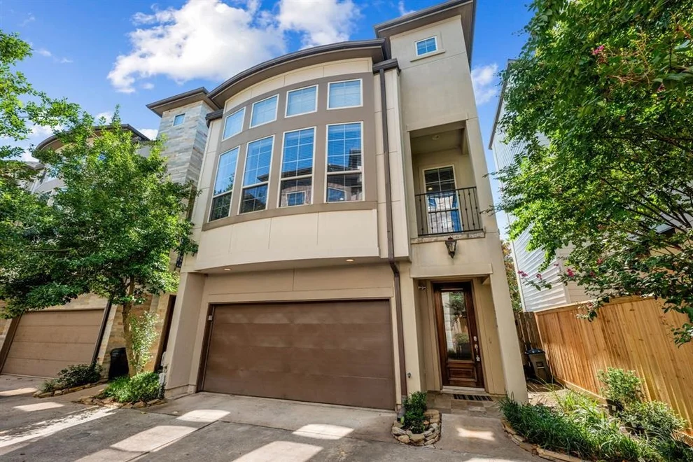 Unit for sale at 1630 Live Oak Street, Houston, TX 77003