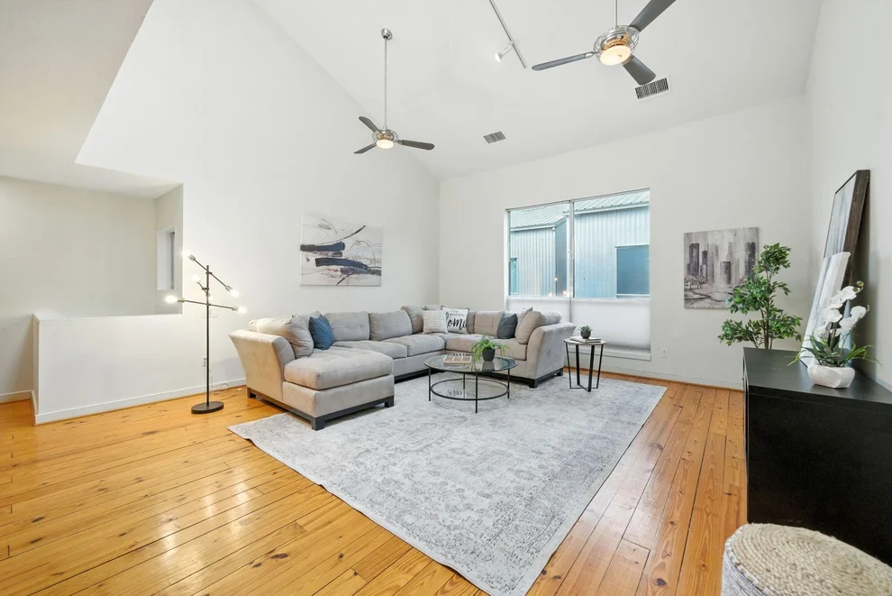 Unit for sale at 1821 Tuam Street, Houston, TX 77004