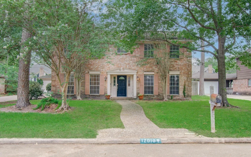 Unit for sale at 12010 Fawnview Drive, Houston, TX 77070