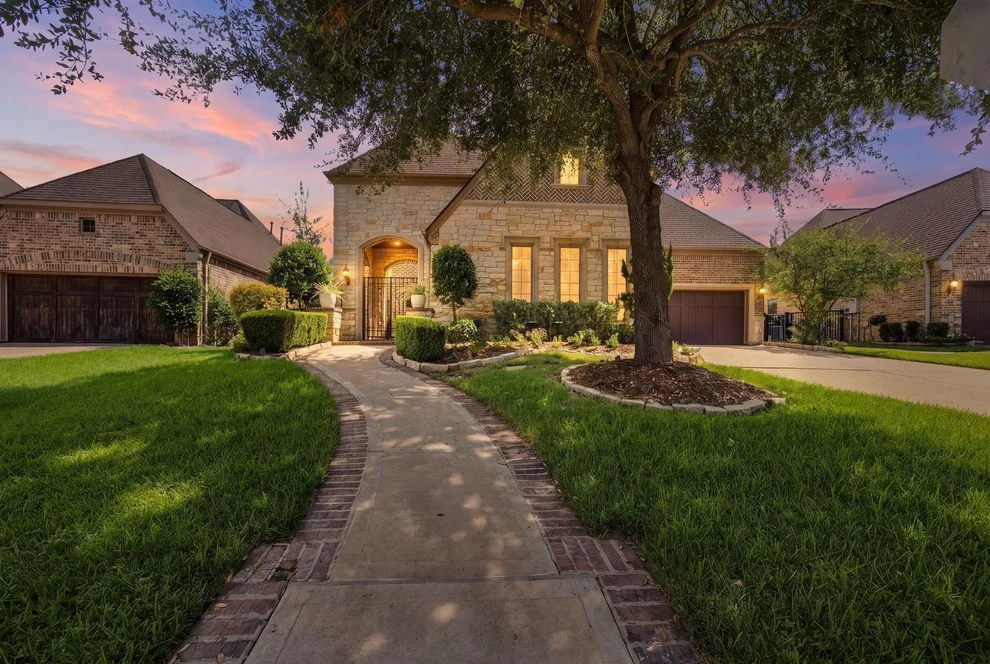 Unit for sale at 14423 Tivoli Drive, Houston, TX 77077