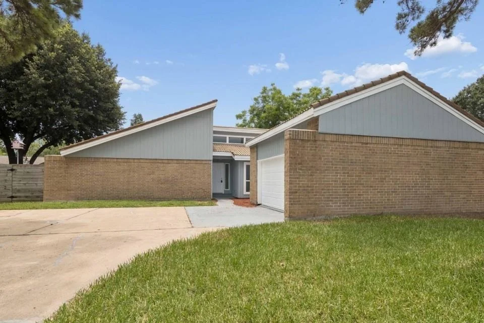 Unit for sale at 3807 Saratoga Drive, Houston, TX 77088