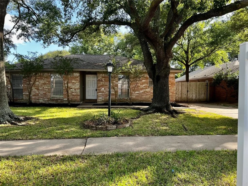 Unit for sale at 22135 N Fork Drive, Katy, TX 77450