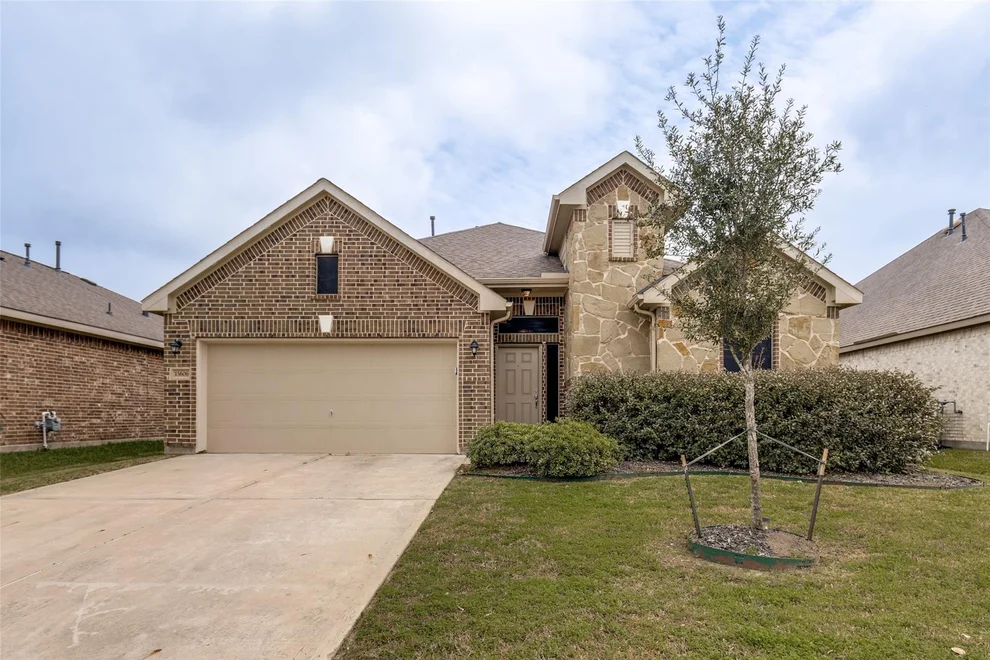 Unit for sale at 13606 Alaskan Brown Bear Trail, Crosby, TX 77532