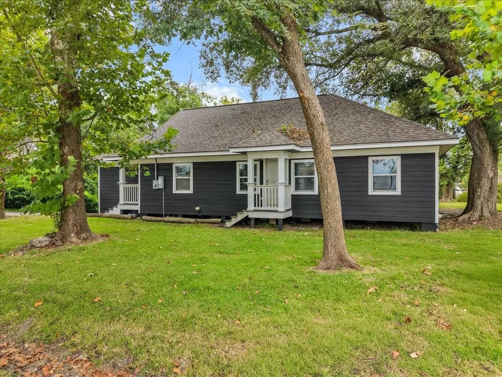 Unit for sale at 5201 Main Street, Santa Fe, TX 77510