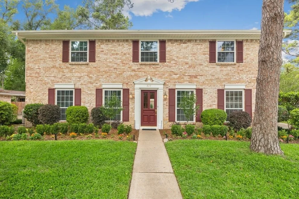 Unit for sale at 827 Greenbelt Drive, Houston, TX 77079