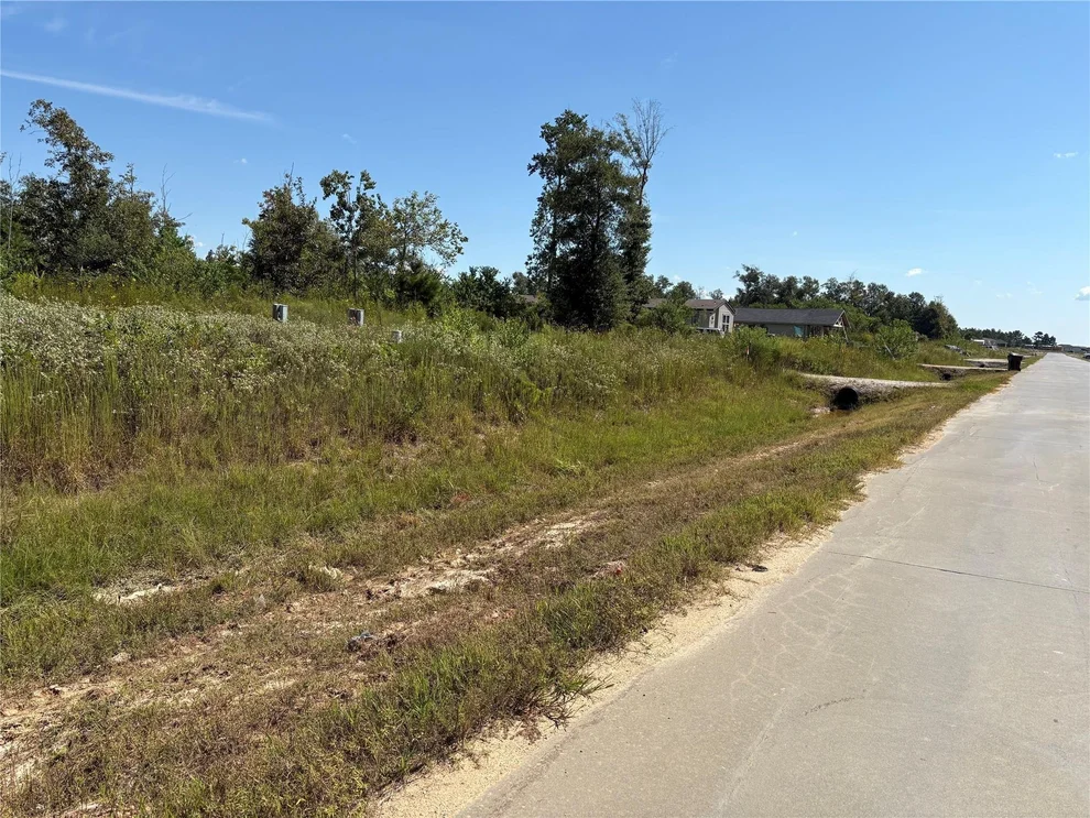 Unit for sale at 1266 Road 5606, Cleveland, TX 77327