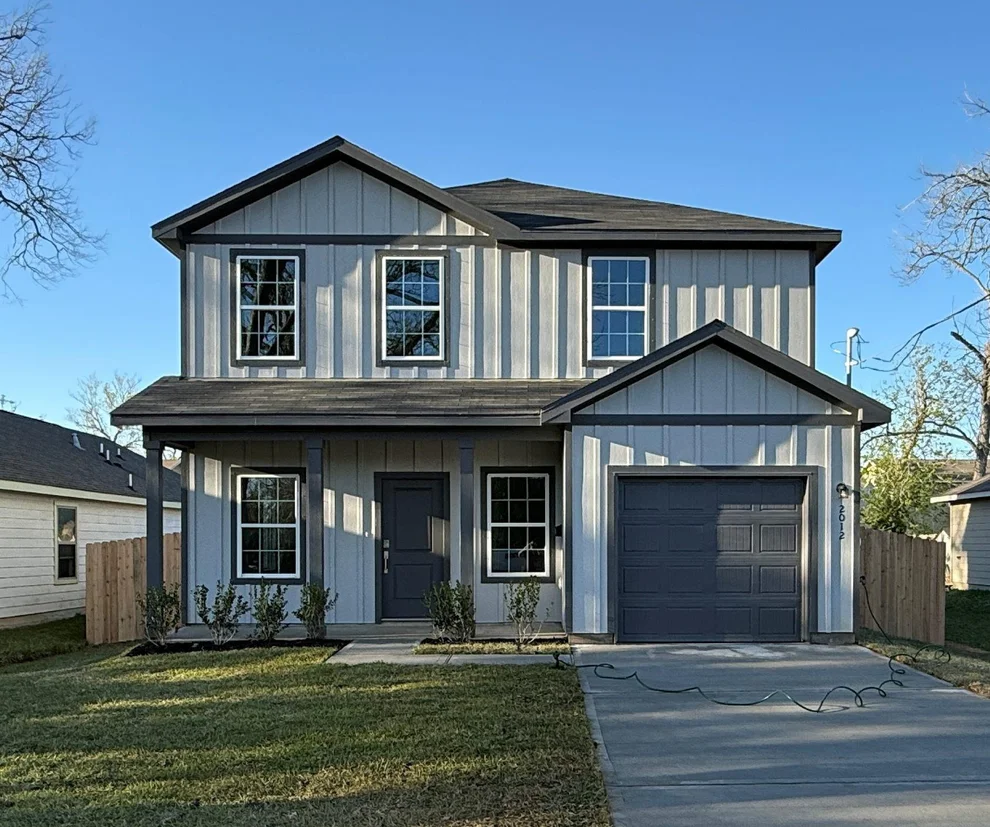 Unit for sale at 2012 Bellview, Texas City, TX 77568
