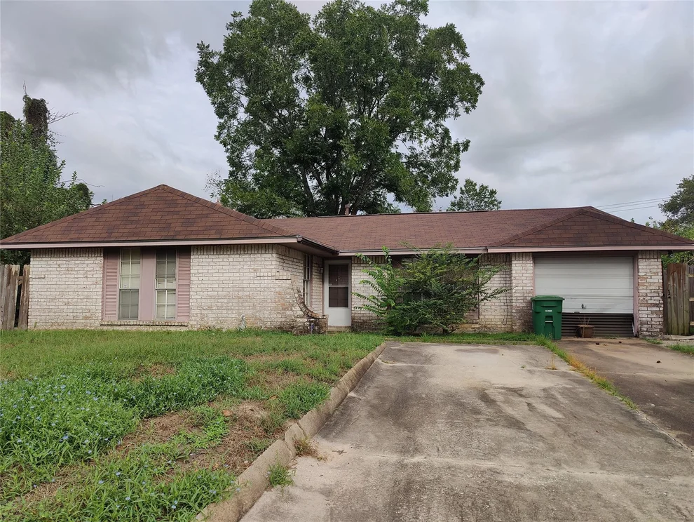 Unit for sale at 8615 Citation Court, Houston, TX 77088