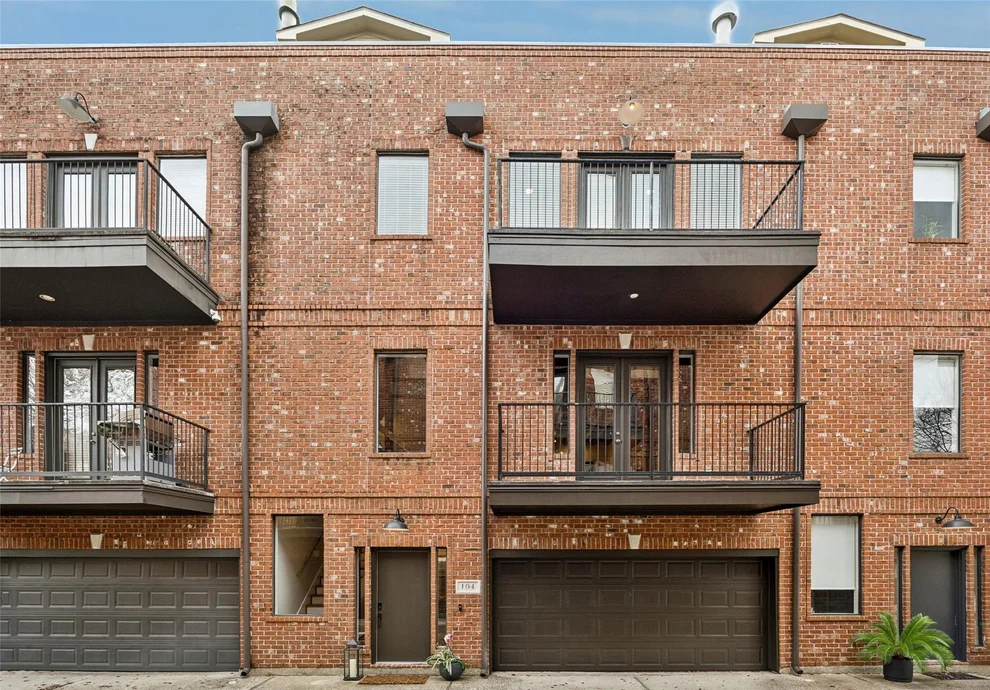 Unit for sale at 910 Malone Street, Houston, TX 77007