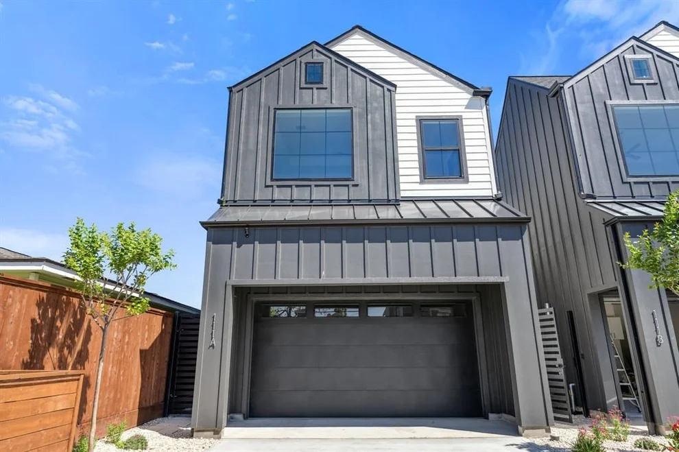 Unit for sale at 111 E 32nd Street, Houston, TX 77018
