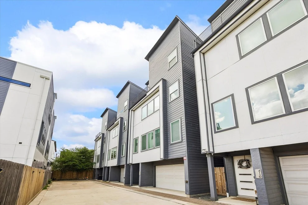 Unit for sale at 411 Grove Street, Houston, TX 77020