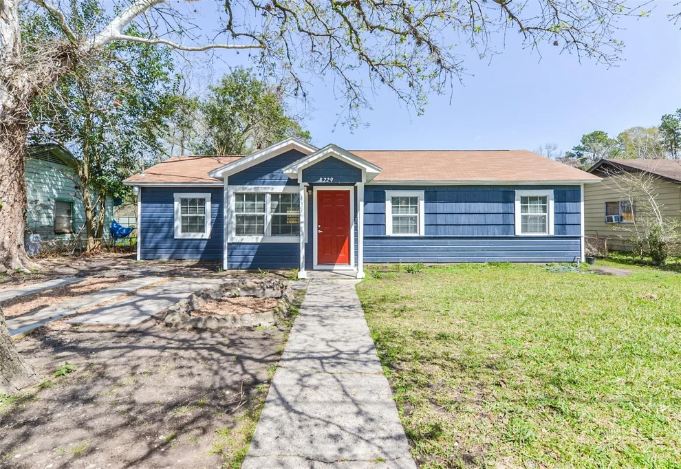 Unit for sale at 8229 Carolwood Drive, Houston, TX 77028