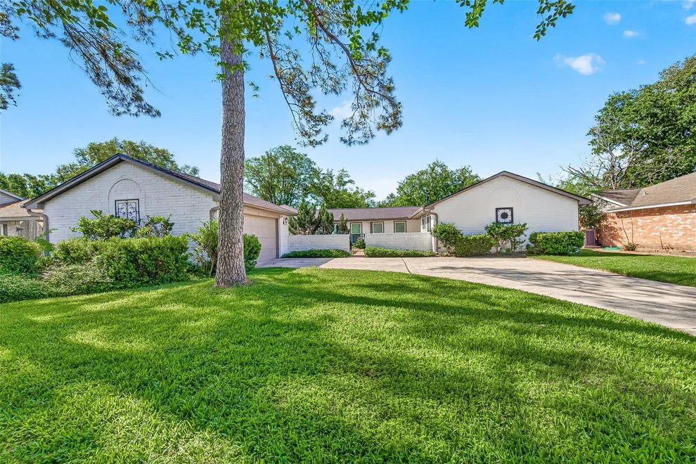 Unit for sale at 12707 Pantano Drive, Houston, TX 77065