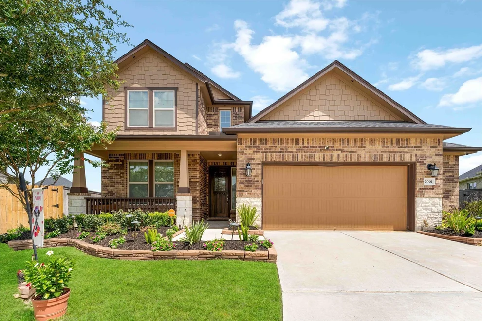 Unit for sale at 2001 Sadtler Ridge Circle, La Porte, TX 77571
