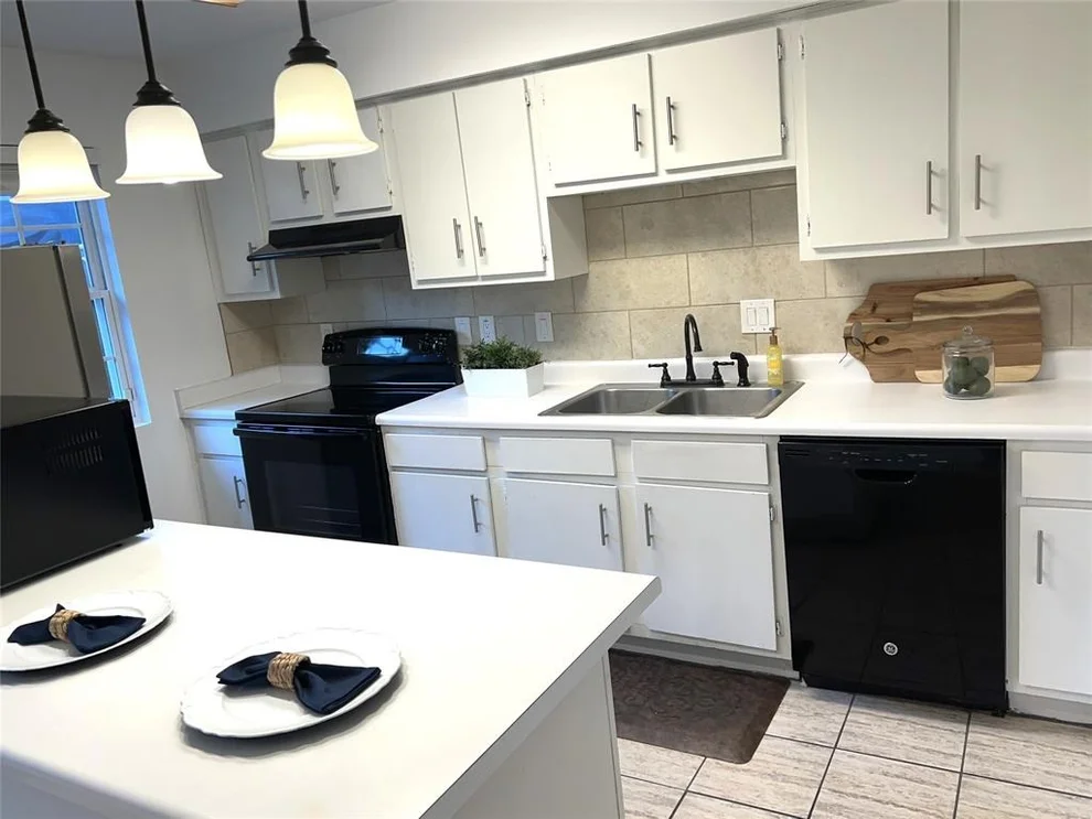 Unit for sale at 5800 Lumberdale Road, Houston, TX 77092