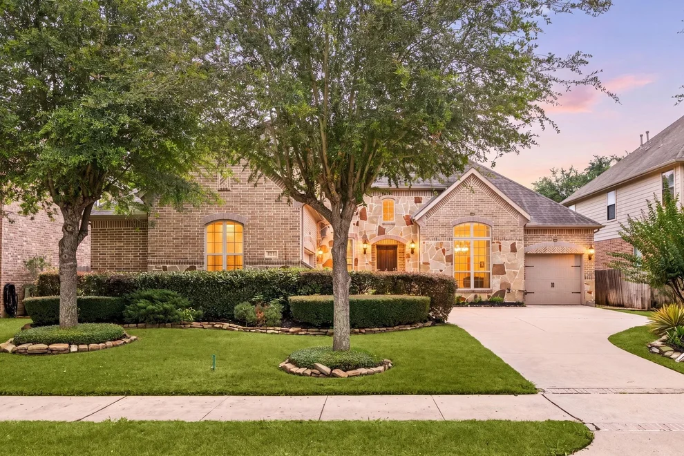 Unit for sale at 511 Somerset Drive, Sugar Land, TX 77479