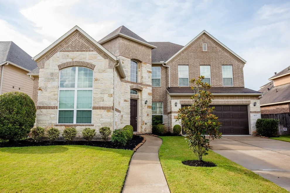Unit for sale at 4622 Regal Shadow Lane, Sugar Land, TX 77479