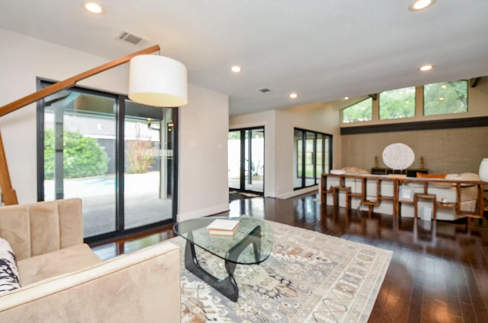 Unit for sale at 10003 Burgoyne Road, Houston, TX 77042
