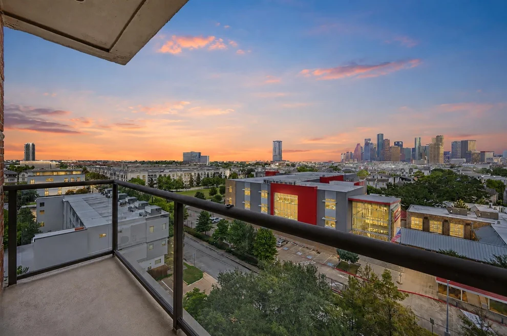 Unit for sale at 1419 Montrose Boulevard, Houston, TX 77019