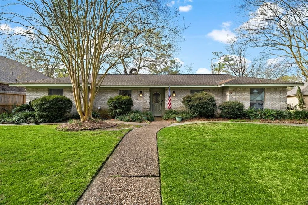 Unit for sale at 11727 Fawnview Drive, Houston, TX 77070