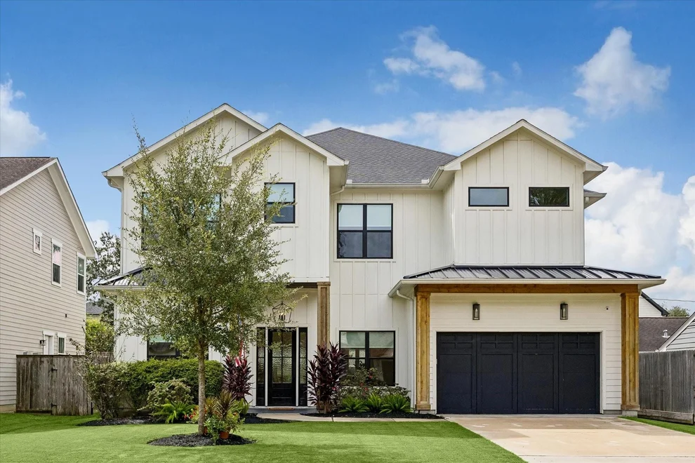Unit for sale at 1729 Chippendale Road, Houston, TX 77018