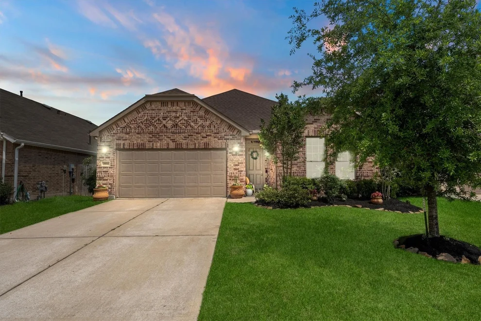 Unit for sale at 29511 Water Willow Trace Drive, Spring, TX 77386