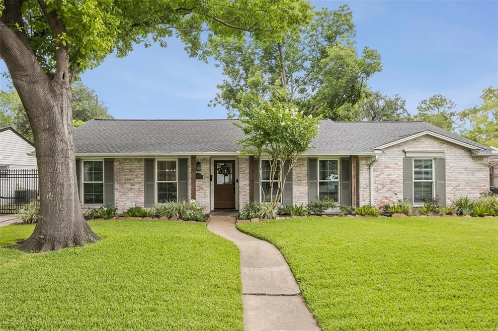 Unit for sale at 10622 Wickersham Lane, Houston, TX 77042