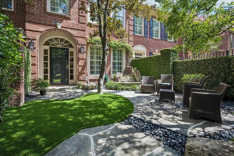 Unit for sale at 3384 Maroneal Street, Houston, TX 77025