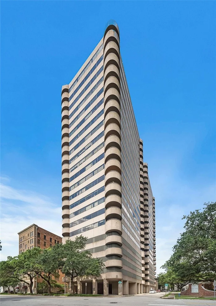 Unit for sale at 5000 Montrose Boulevard, Houston, TX 77006