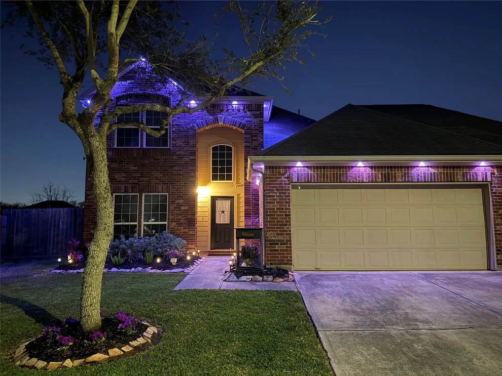 Unit for sale at 802 Brushfield Court, La Marque, TX 77568