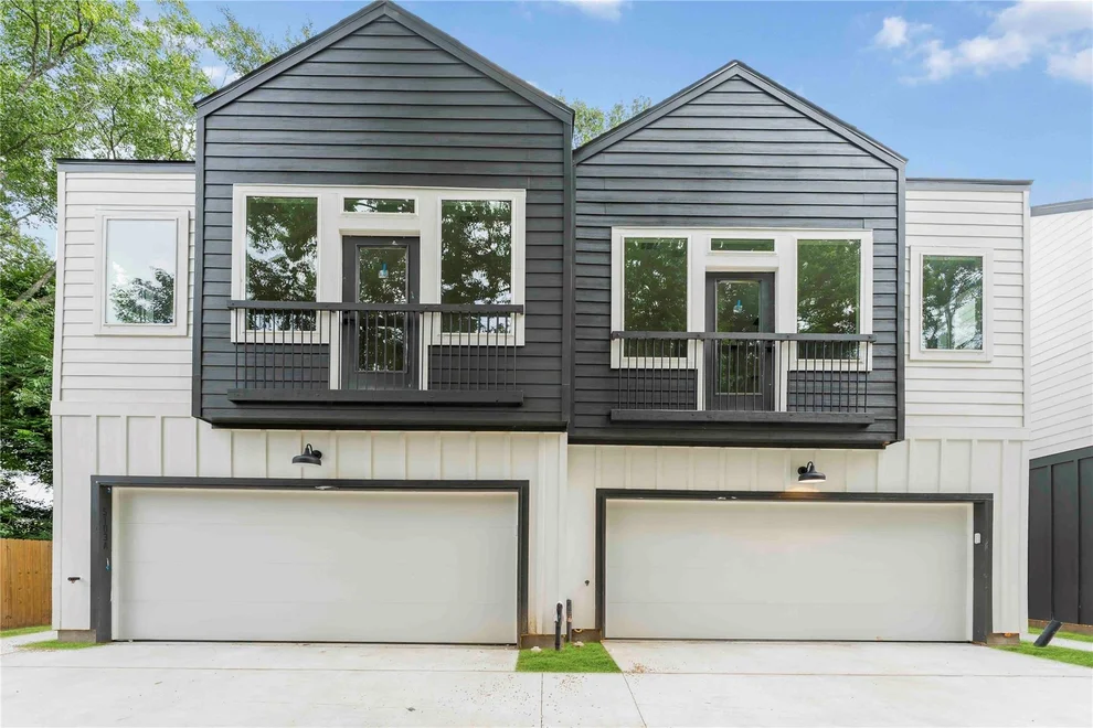 Unit for sale at 5105 Mallow Street, Houston, TX 77033