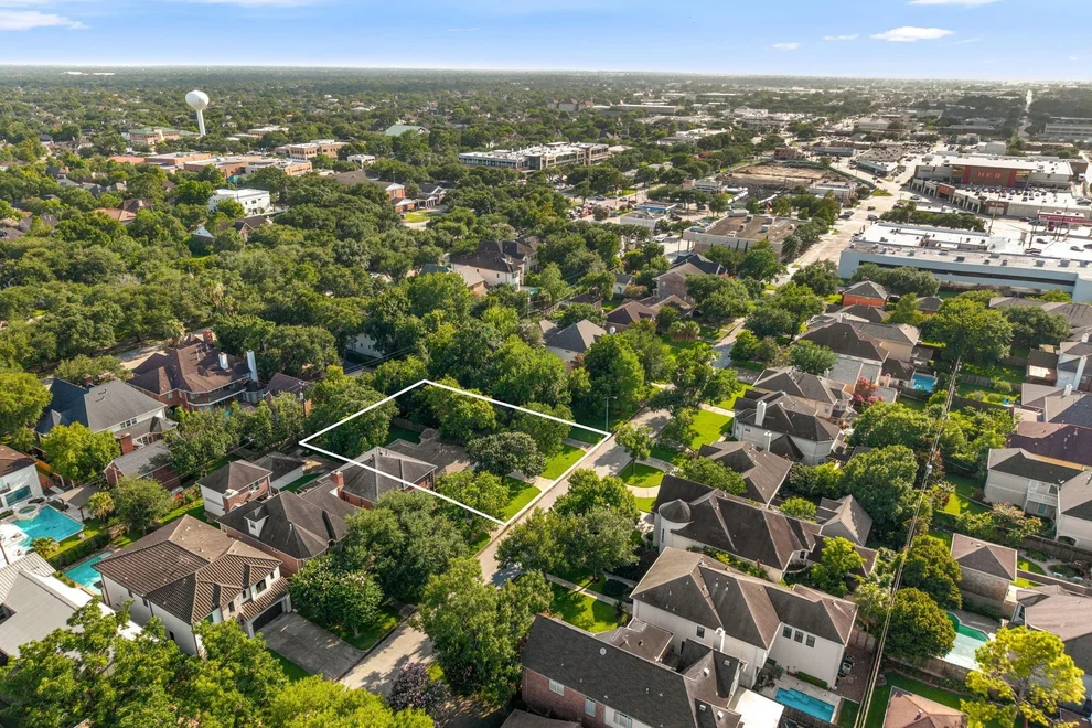 Unit for sale at 4909 Cedar Street, Houston, TX 77401
