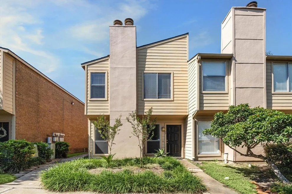 Unit for sale at 1500 Sandy Springs Road, Houston, TX 77042
