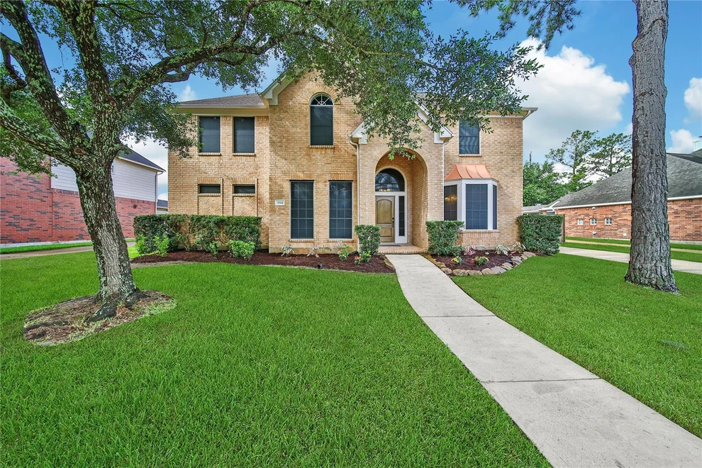Unit for sale at 3514 Hansford Place, Pearland, TX 77584