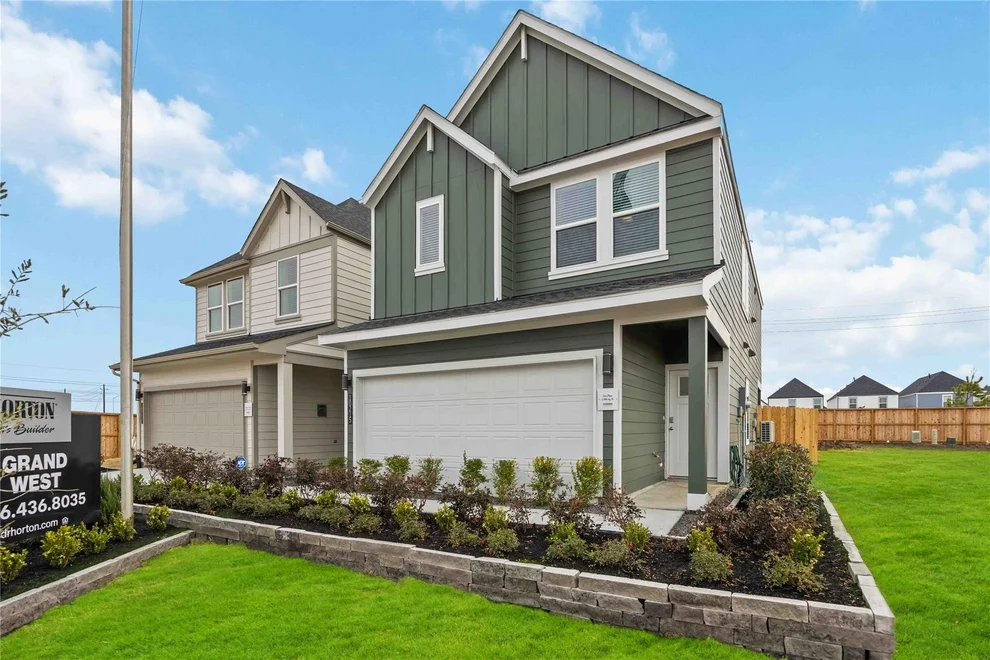 Unit for sale at 7827 Stone Orchard Drive, Houston, TX 77040