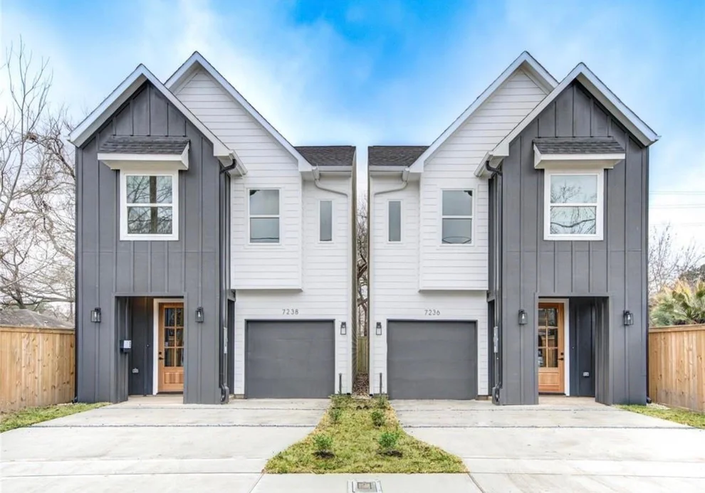 Unit for sale at 7236 Avenue E, Houston, TX 77011