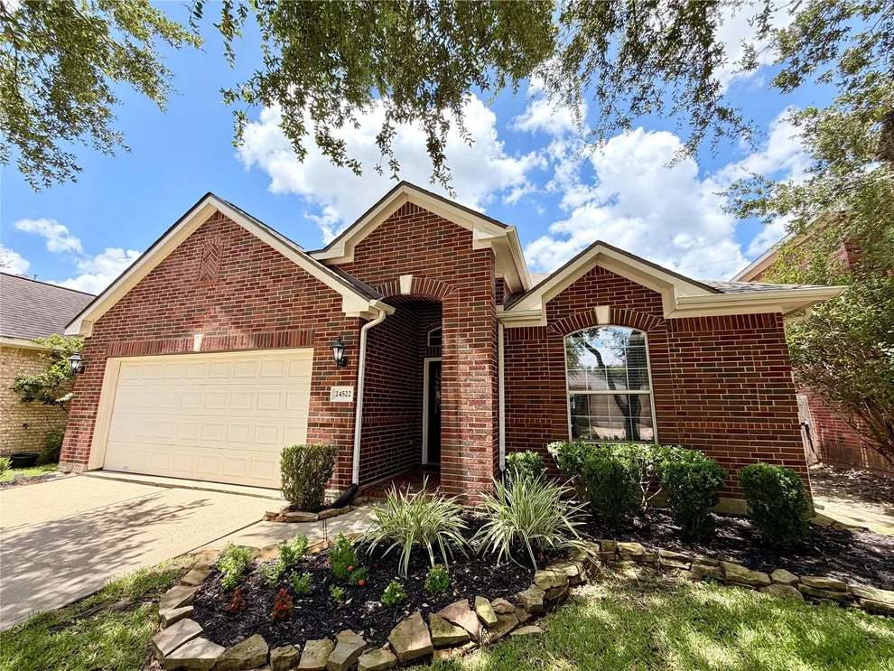 Unit for sale at 24522 Springwood Glen Lane, Katy, TX 77494