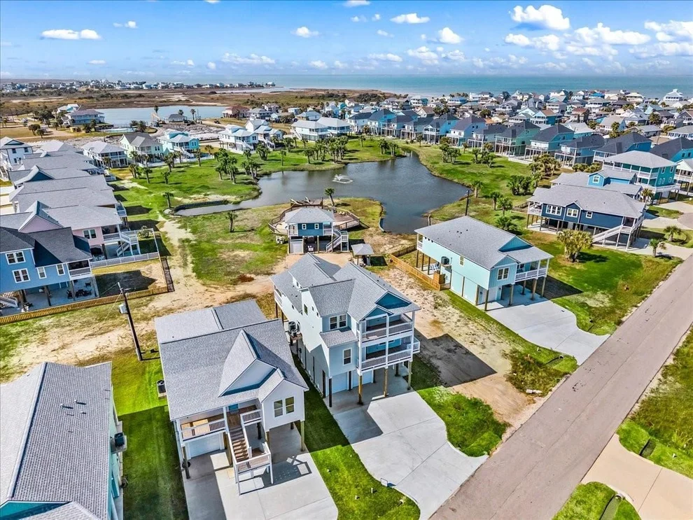 Unit for sale at 4042 Miramar Court, Galveston, TX 77554