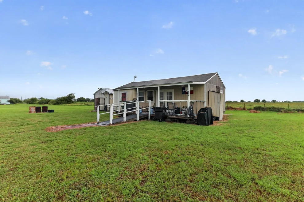 Unit for sale at 170 Clam Drive, Palacios, TX 77465