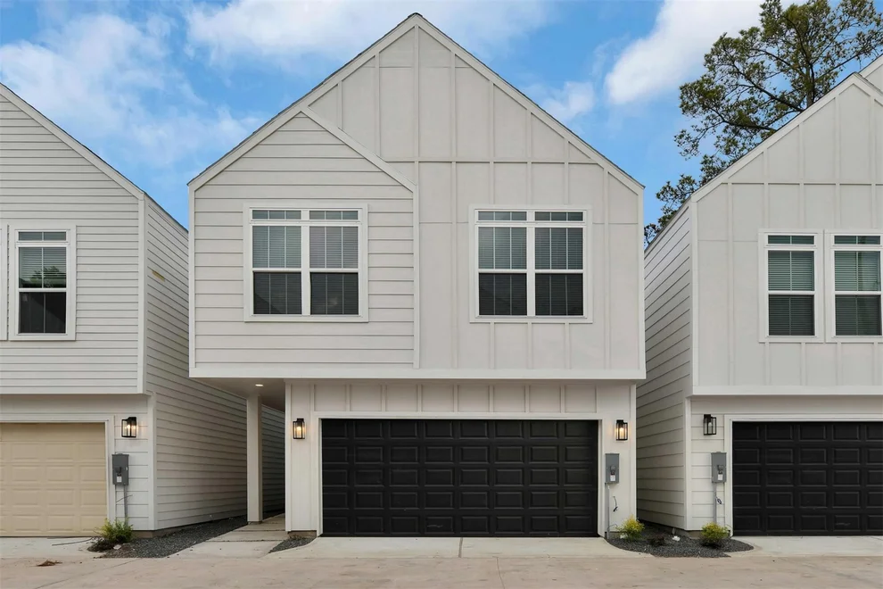 Unit for sale at 5721 White Magnolia Street, Houston, TX 77091